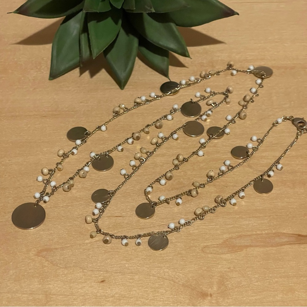 Beaded Necklaces 34” Gold Tone Slips Over Your Head - Picture 2 of 4